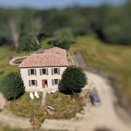 Pouget Casa de Férias *