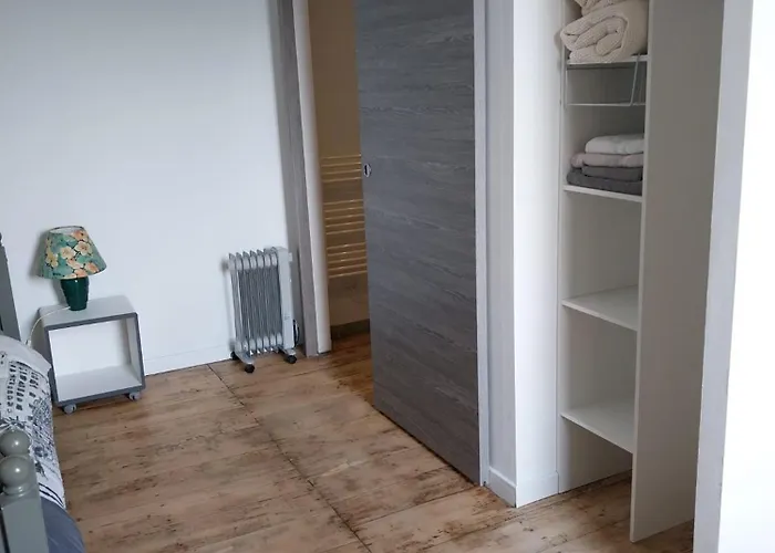 Dom wakacyjny Pouget Montréal